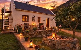 Ou Doc Se Quirky Little House In The Outeniqua Mountains